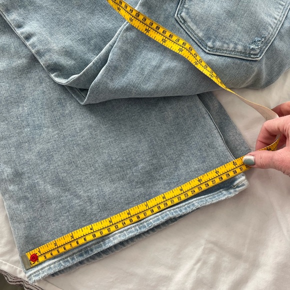 Abercrombie & Fitch Curve Love Flare Leg Jeans sz 8 Tall - Picture 7 of 7